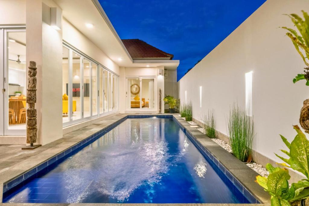 Ardelle 2 BR Private Pool Villa ZN278, Canggu