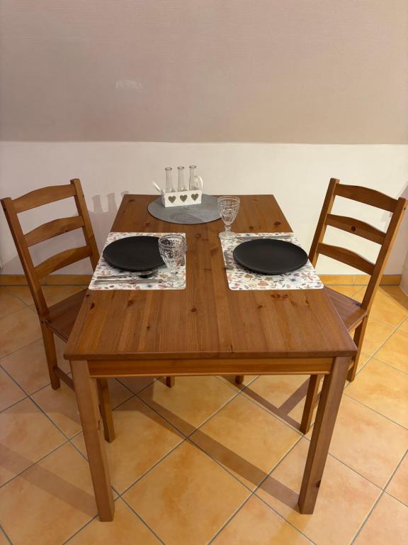 Ferienwohnung mit Küche und Bad, Hollenbach