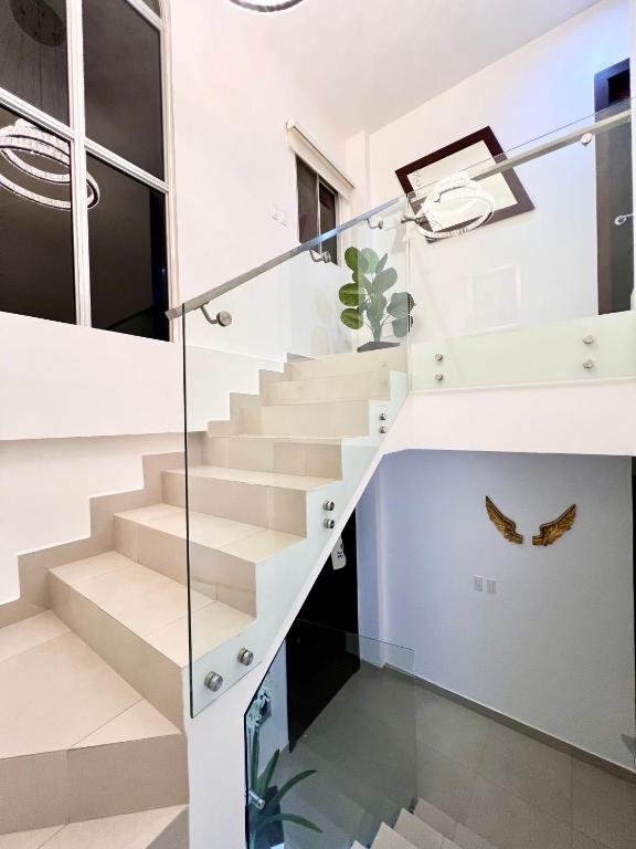 Samborondón Luxury Room by Adriana - 4