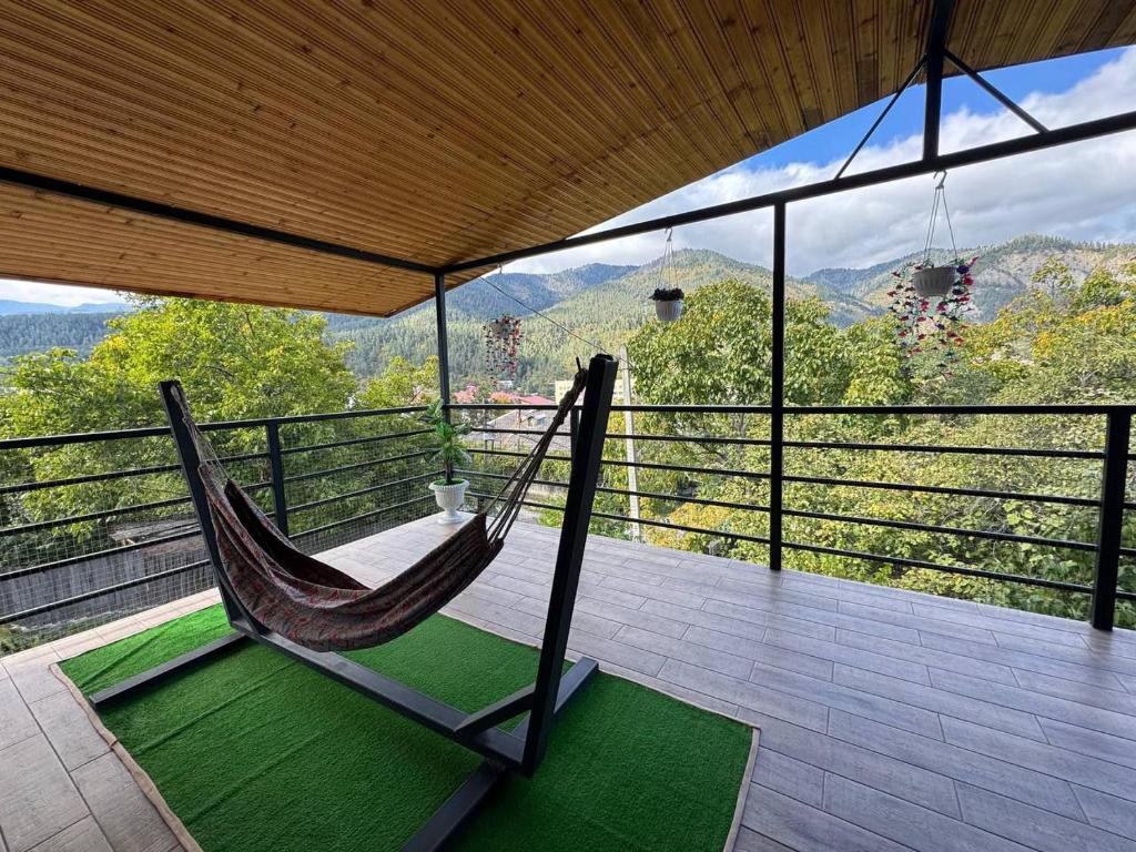 Apartments With Balcony And Mountain View, Borjomi