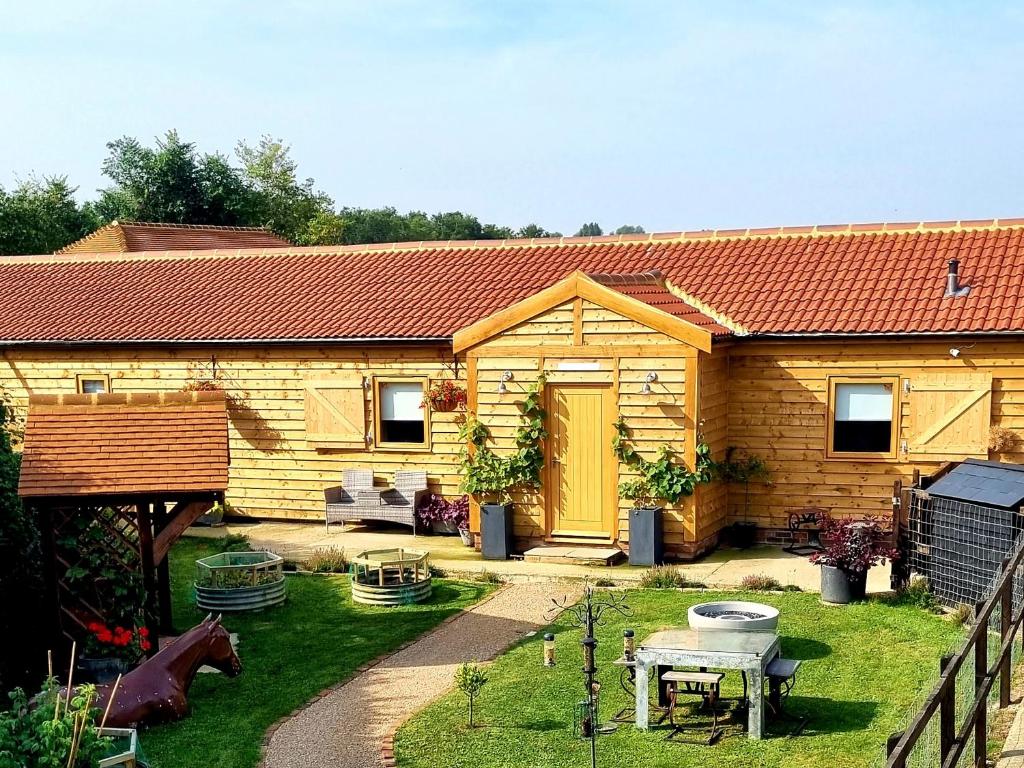 Mac Shack Cottage - Uk32376, Ashen