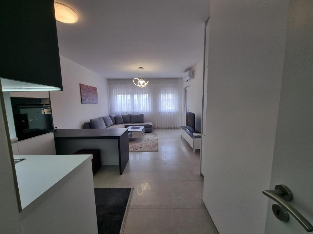 FR Residence, Prizren