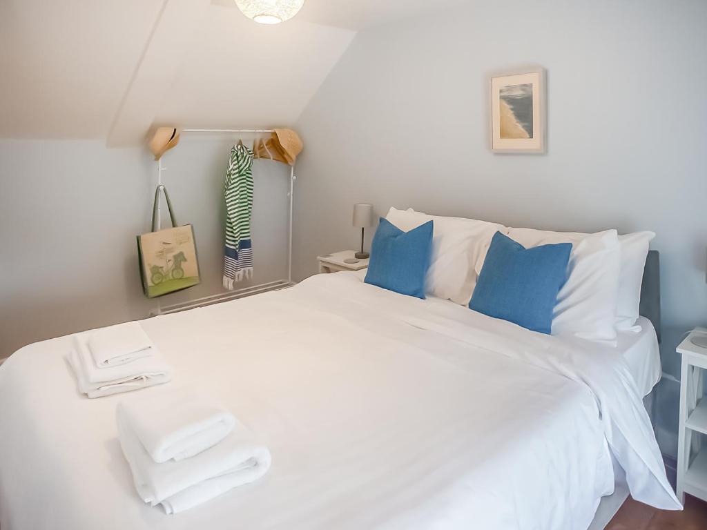Little Trevarrack, St Ives photo 2