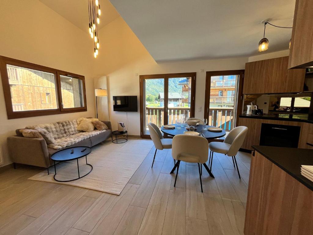 Duplex élégant au centre, vue vallée, confort moderne - FR-1-624-185 - 5