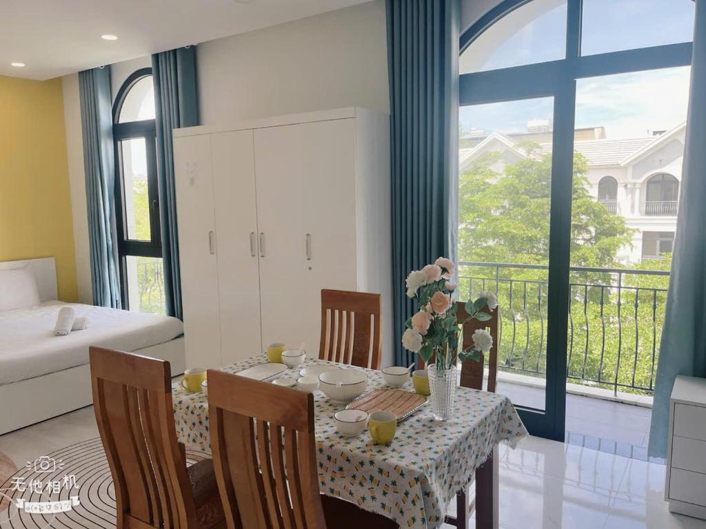 Ngân Hà Star Homestay - Grand World Phú Quốc