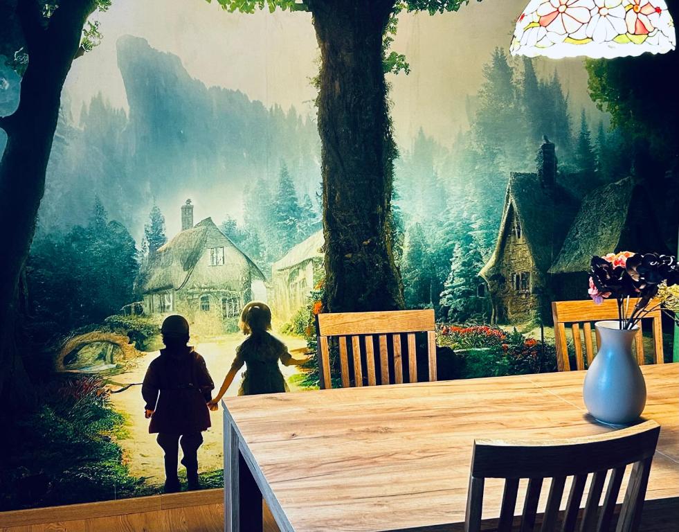 FEWO Unterm Stein - Hänsel & Gretel - 2 Schlafzimmer, Alheim