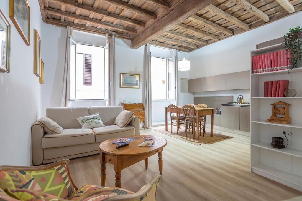 Colosseum house - 1