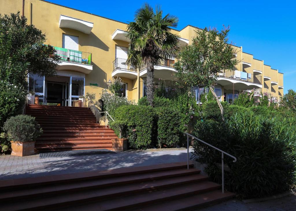 Hotel in Capoliveri with private beach - 4