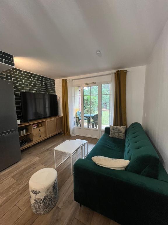 L'orée des Pins TROPICO Appartement T2 en RDC avec terrasse refait à neuf - 3