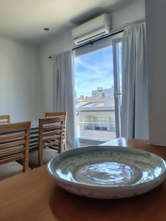 Departamento LA FAMILIA Segundo piso por escaleras con cochera - 4