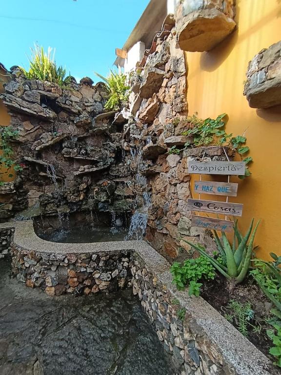 Hospedaje La Fuente - 3