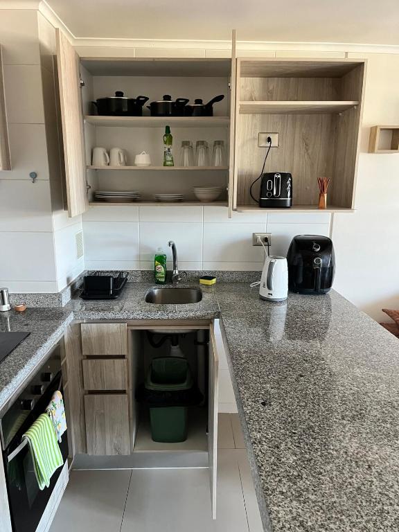 Acogedor y moderno departamento full equipado - 3