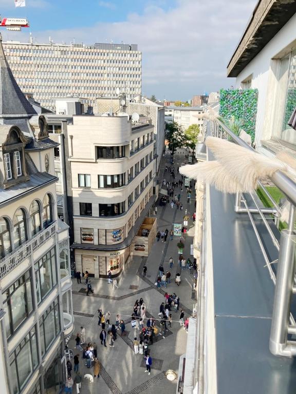 Unique Penthouse Knight Philippe II von Habsburg, Luxemburgo