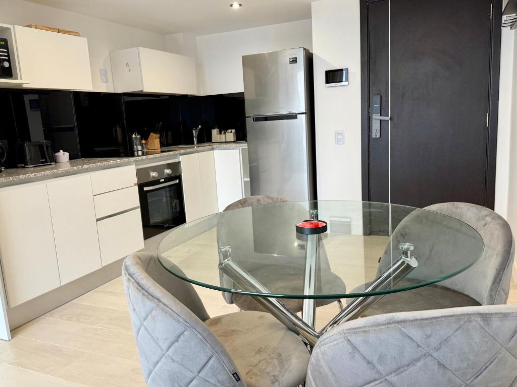 MarDelSuites - Departamento Moderno Deluxe Piso 11 - Pileta, Cochera, AC, 2min Playa - 3