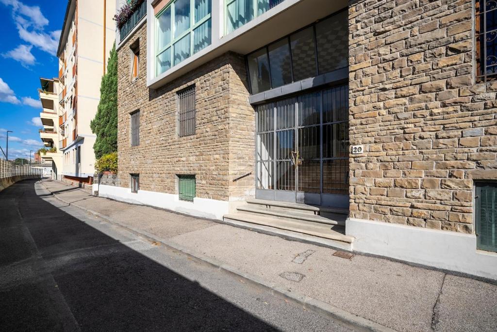 Loft Fortezza da Basso -10 minutes from SMN Train Station- - 3