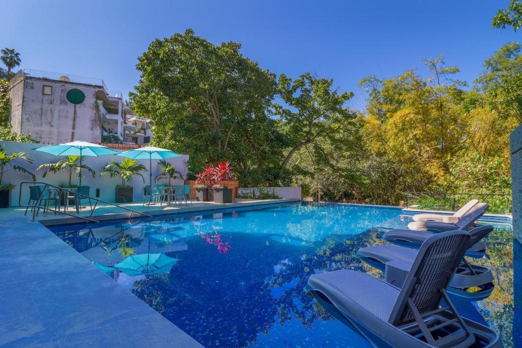 Casa Curacao - Oceanview Condo in Conchas Chinas - 1