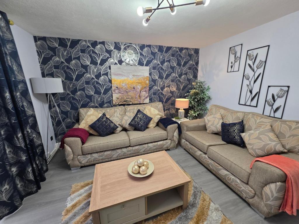 Stylish and Comfortable Home, Beeston