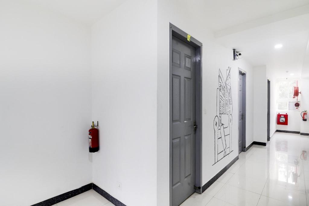 フロント・ロビー