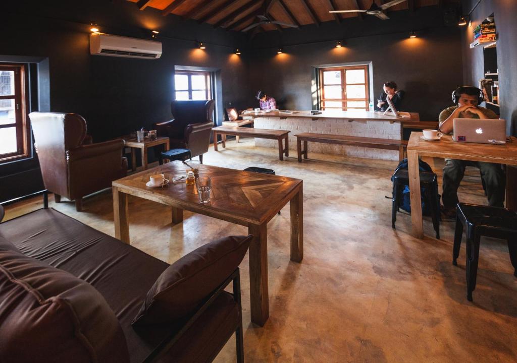 Food and beverages, THE OLD QUARTER HOSTEL in Goa