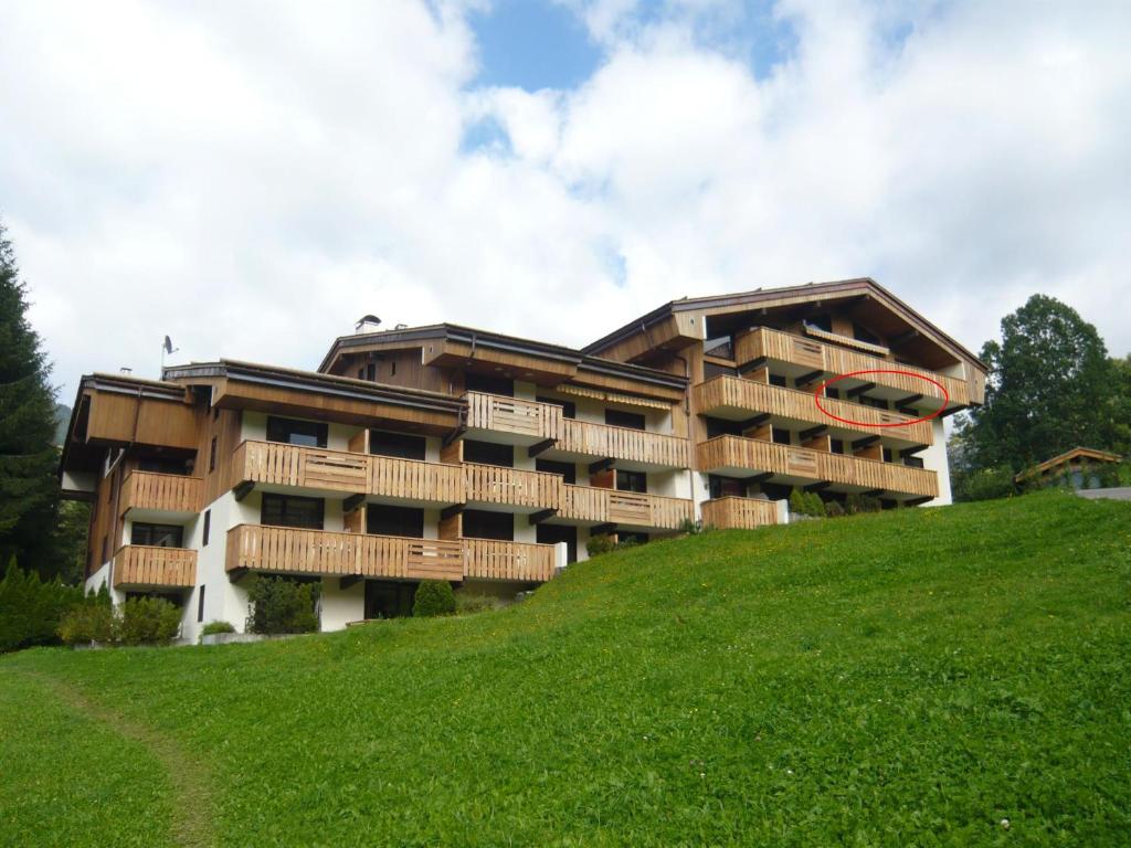 Parnasse 517 - 1