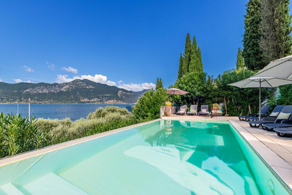 Exclusive Lake Garda Apartments with Pool and view - 4