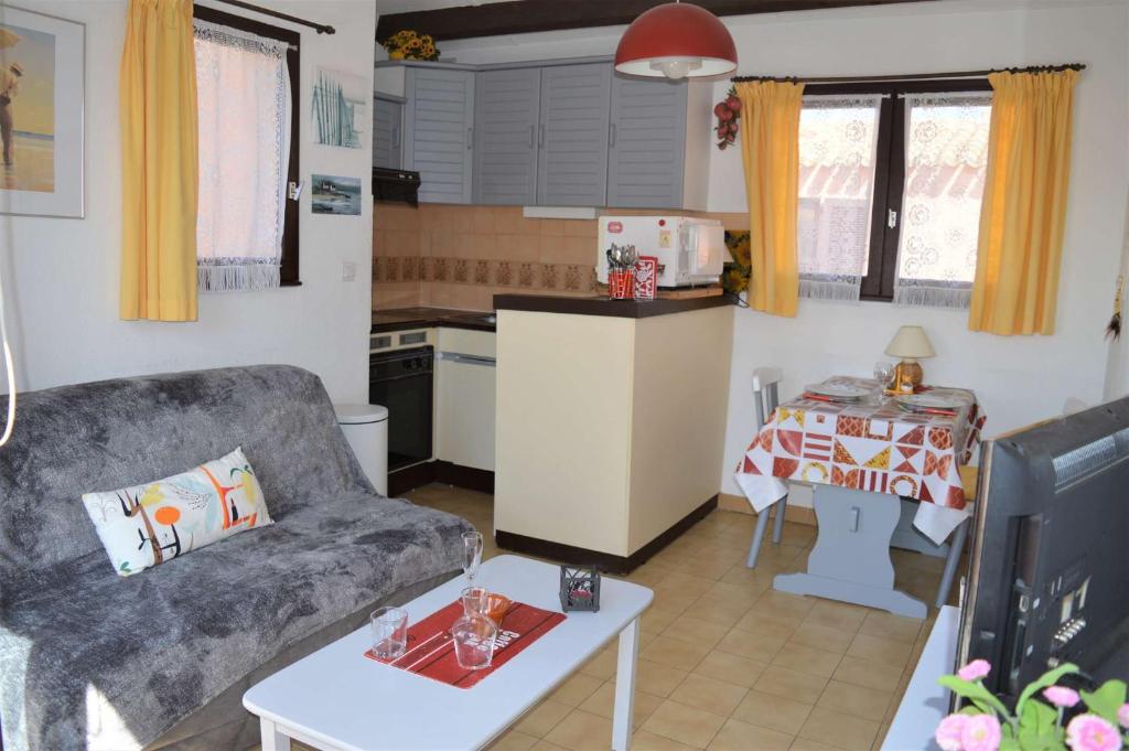 Appart 2 pièces 4 couchages PORT LEUCATE NATURISME PL010-1004 - 2