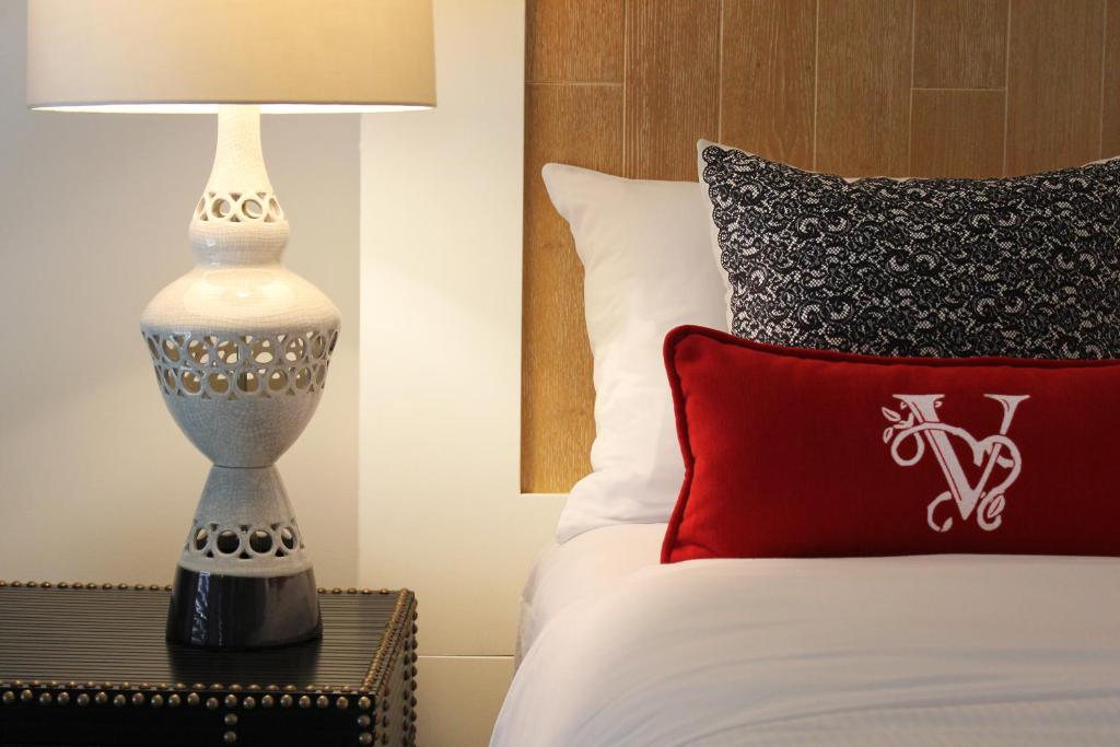 Hotel Valencia Santana Row Photo 20