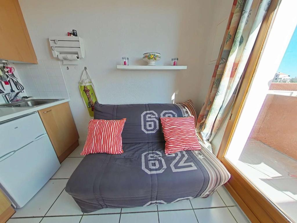 Appartement Studio cabine 2 couchages PORT LEUCATE NATURISME PL010-1407 - 2