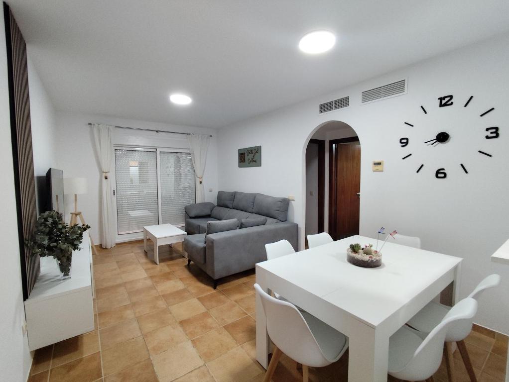 Apartamento Vera playa, Entre Sol y Salinas - 3