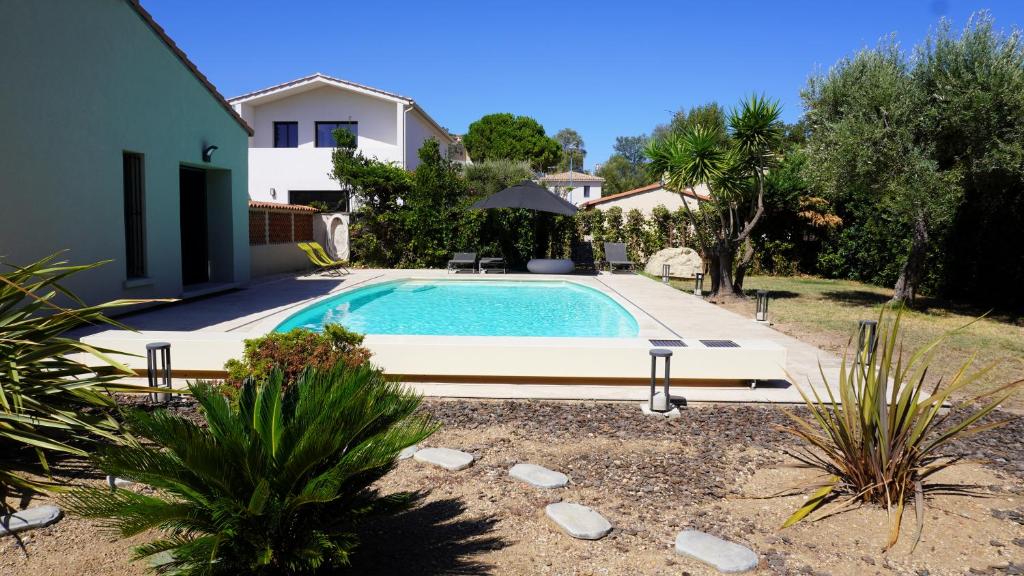 Villa avec piscine, jardin,4 chambres - Palmazur Vacances - 1