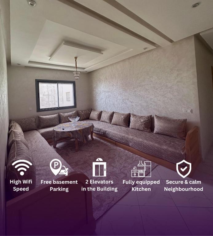 Spacious Apartment in heart of Agadir, Agádir