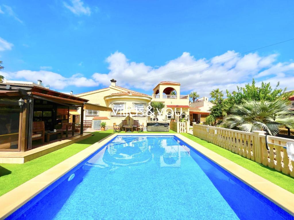 Villa Agave Ciudad Quesada by Villas&You - 1