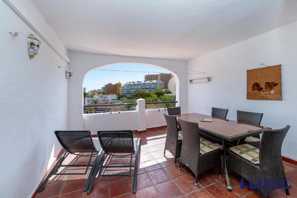 2 BR Beach and Pool By Better Bookings - 2