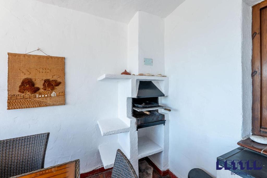 2 BR Beach and Pool By Better Bookings - 5