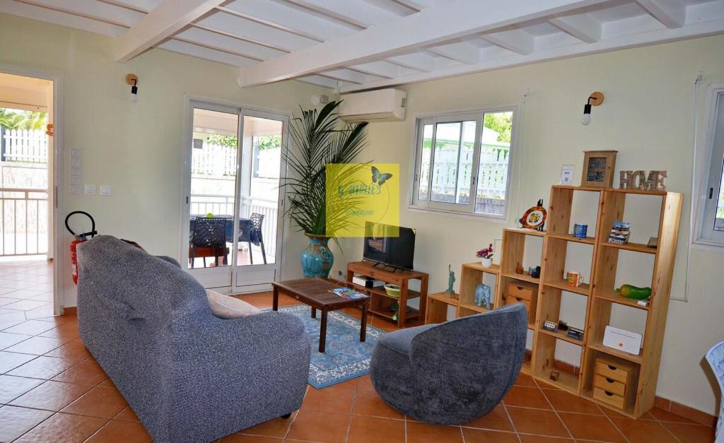 Dom pension, Baie-Mahault