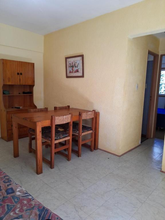 Departamento para 4 personas, a dos cuadras del Mar - 2