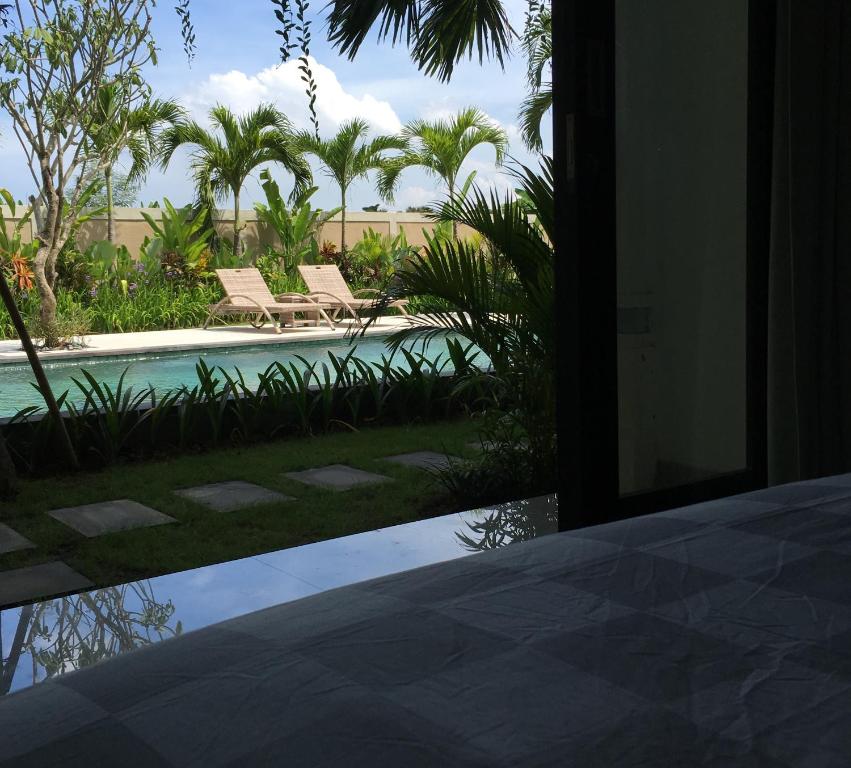 Indah Homestay Batubelig photo