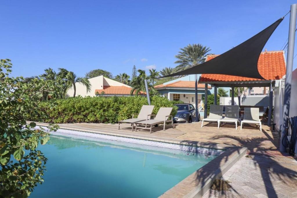 CasaPuru-at-JanThiel, Jan Thiel