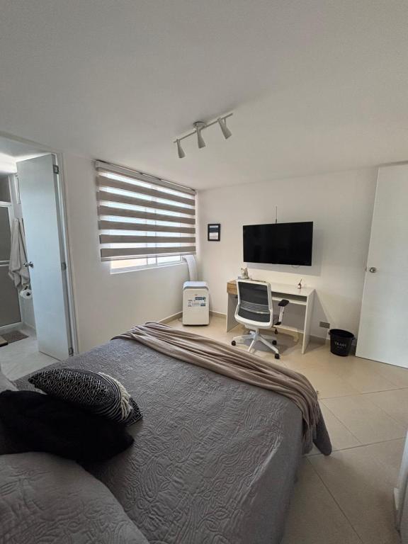 Apto Medellín, central y cómodo - 3