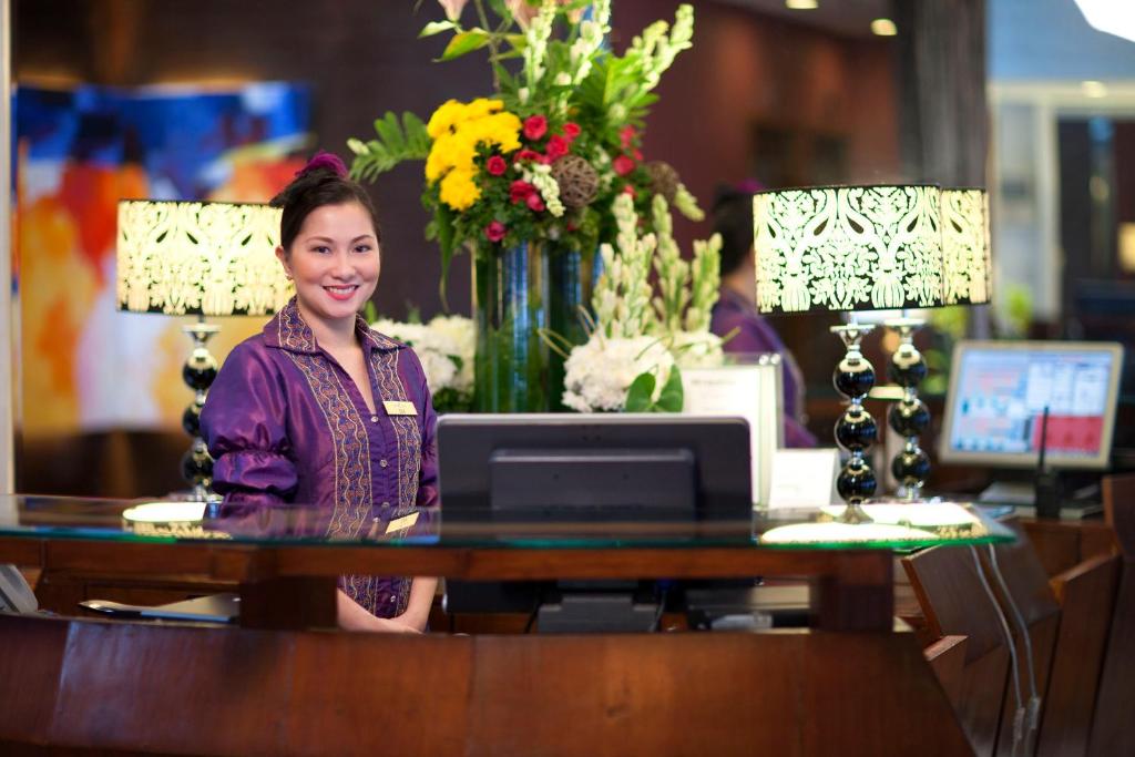 HOTEL CELESTE MAKATI photo