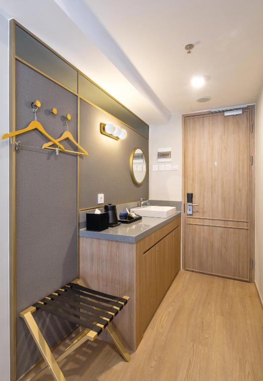 Hotel Golden Tulip Essential PIK2 Jakarta