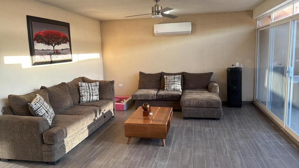 Furnished apartment 10 minutes from the consulate, Manuel F. Martínez