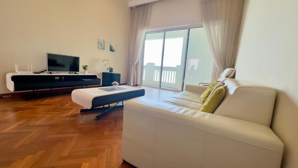 Straits Quay Seaview, Tanjung Bungah