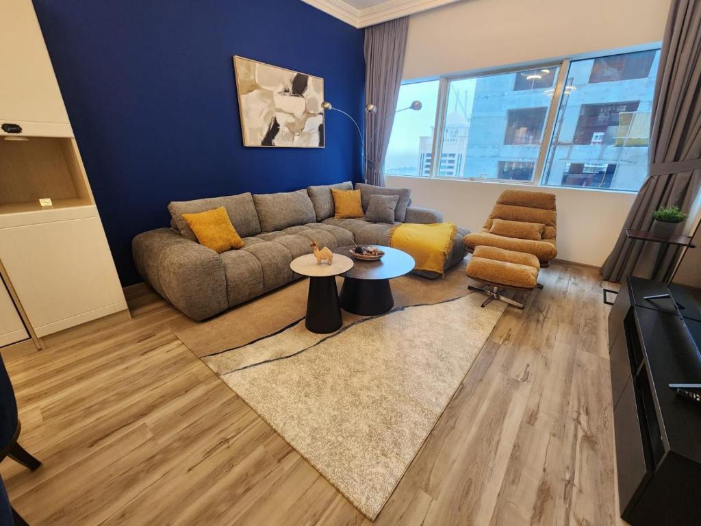 Stunning Spacious Apartment in the Heart of Marina Dubai, Dubai