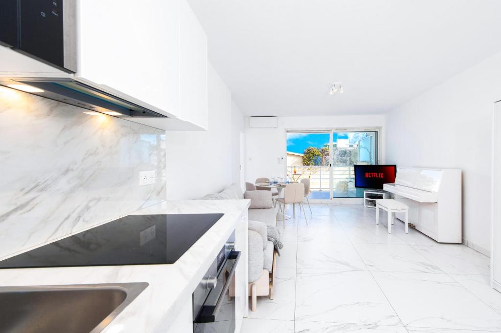 Proche Monaco - Joli logement - Parking - EN - 3