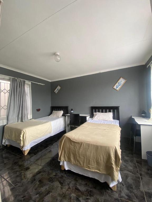 Dadeclato, Nelspruit