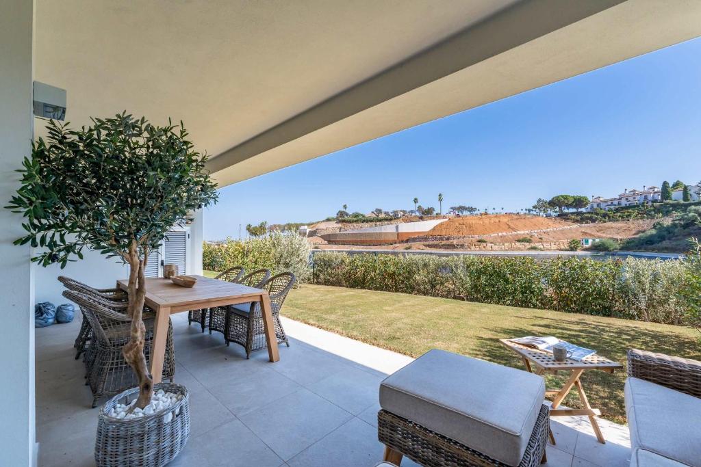 Lakeside Luxury Apartment - La Cala Golf Resort - 5