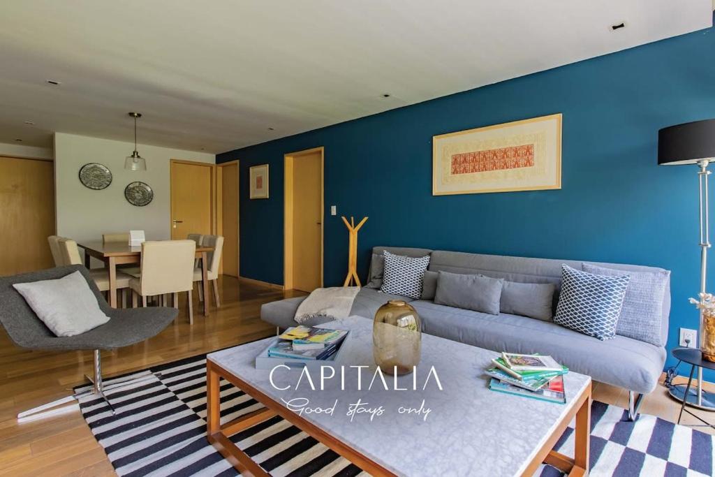 Capitalia Exclusive Design & Near Lincoln Park - 1