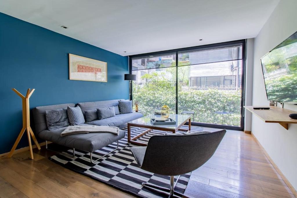 Capitalia Exclusive Design & Near Lincoln Park - 3