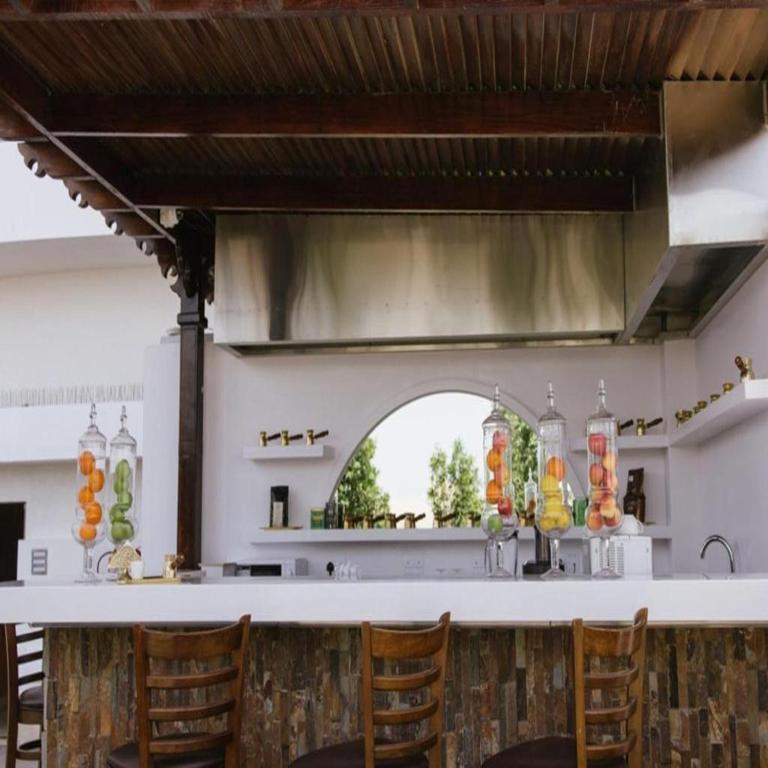 Bar/lounge